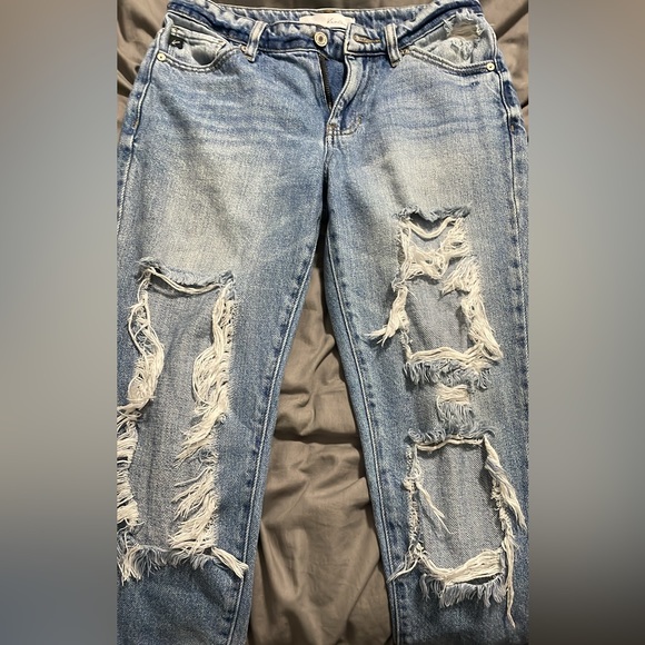 KanCan distressed jeans - Picture 1 of 2